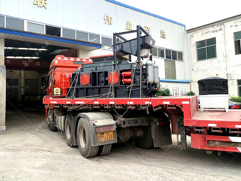 怎樣降低液壓對(duì)輥制砂機(jī)的運(yùn)行成本，提高產(chǎn)量？